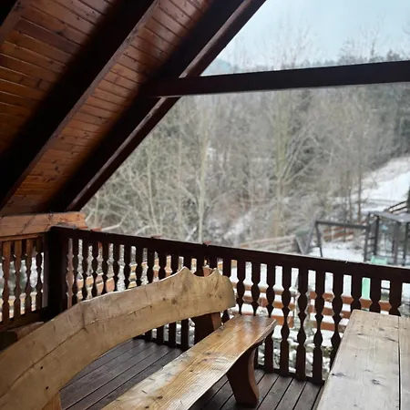 Przy Strumyku בית נופש *